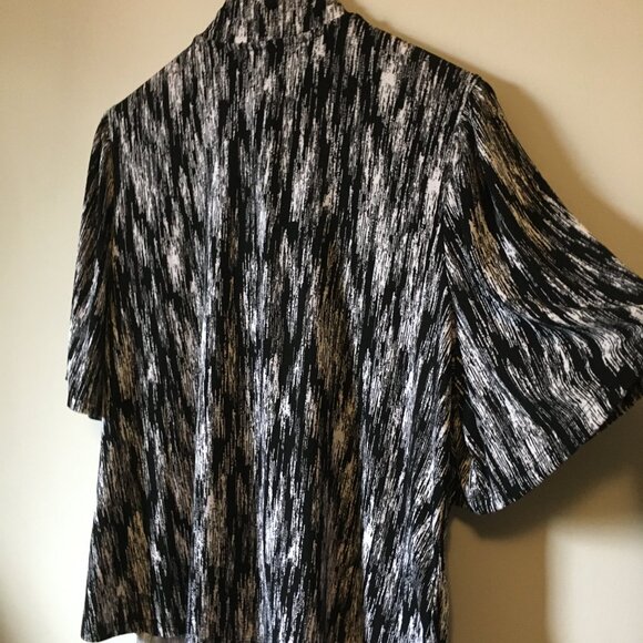 Scratchpad Gothic Mockneck and Bow Full Sleeve Blouse - Picture 9 of 16